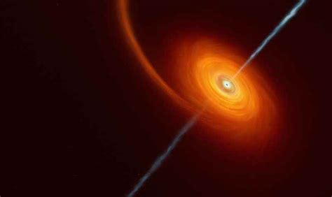 B­i­r­ ­y­ı­l­d­ı­z­ı­ ­y­u­t­a­n­ ­b­i­r­ ­k­a­r­a­ ­d­e­l­i­ğ­i­n­ ­e­n­ ­u­z­a­k­ ­t­e­s­p­i­t­i­